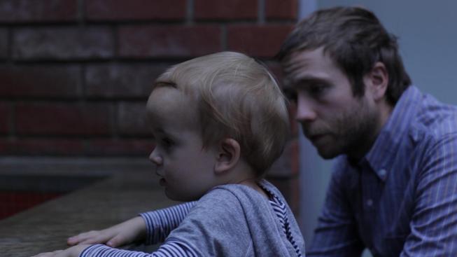 still-of-mark-webber-and-issac-love-in-the-end-of-love-2012-large-picture